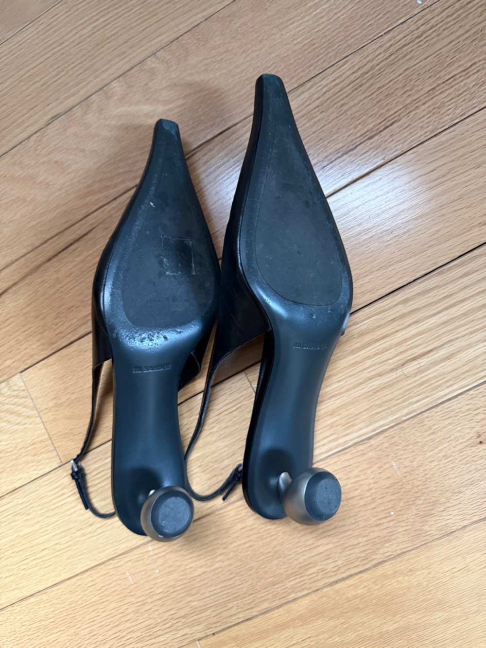 Jil Sander Black Pointed Leather Slingback Pumps - Picture 5 of 7